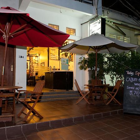 Me Mate Place Phnom Penh Exterior photo